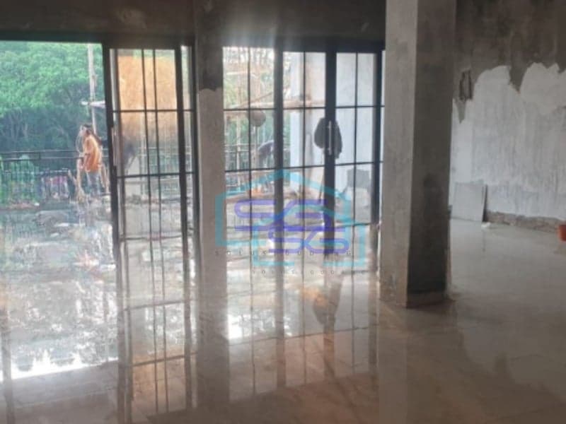 Disewakan Ruko 3 Lantai Luas Bangunan 460 m² Lokasi Depok Jawa Barat