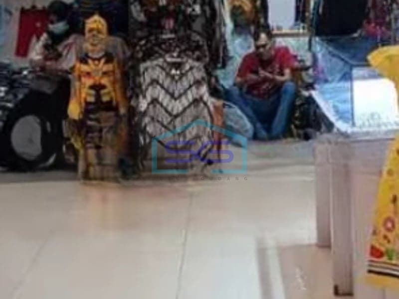 Disewakan Cepat Kios Ruko Fashion Strategis di Tangcity Mall LT 4 m²