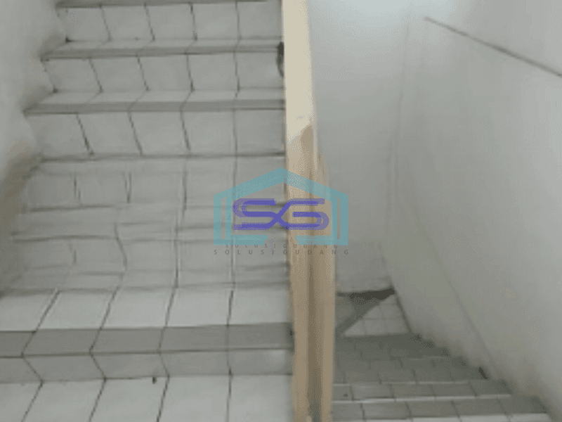 Dijual Ruko Luas Bangunan 180 m² di Tambora Jakarta Barat