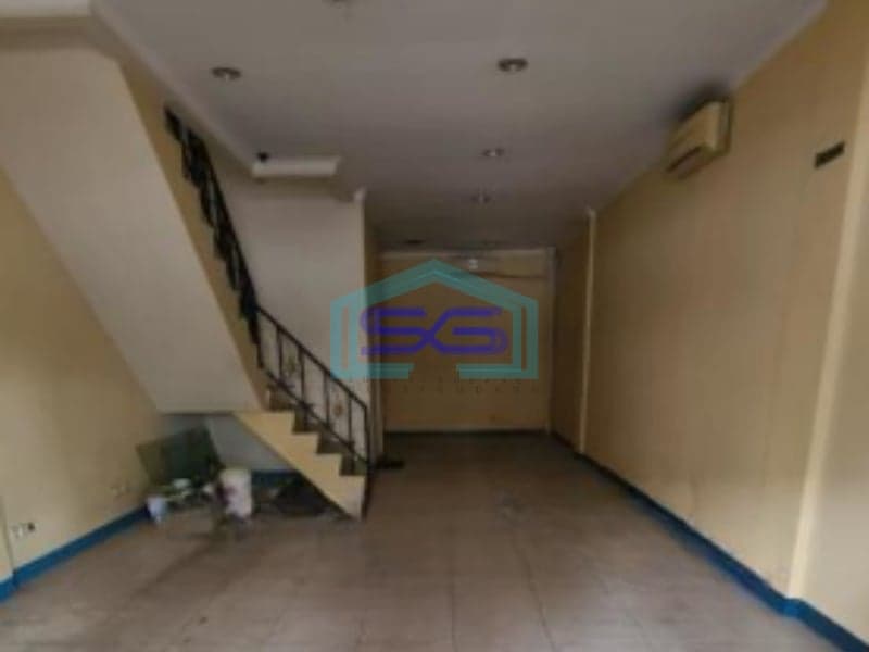 Disewakan Ruko Strategis di Bulevar Hijau Harapan Indah Bekasi Luas 75m2