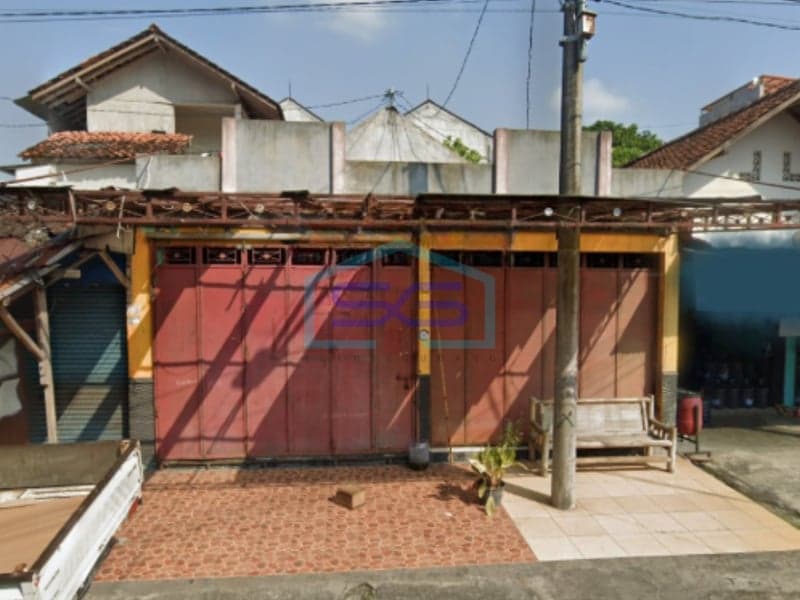 Disewakan Ruang Usaha di Kawasan Kampus di Condong Catur, Sleman LT 90 m2