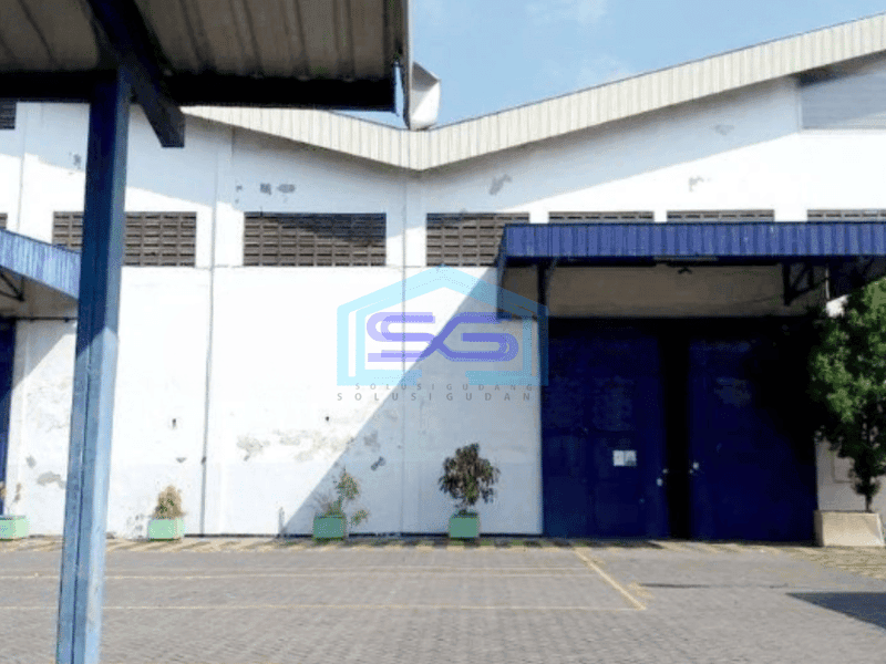 Disewakan Gudang Plus Kantor Lokasi Strategis Luas Bangunan  2760 m² di Gadang Malang