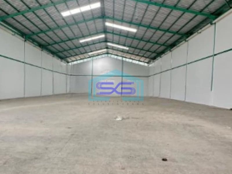 Disewakan Gudang Luas Tanah 1500 m2 Lokasi Bebas Banjir di Cikande Serang