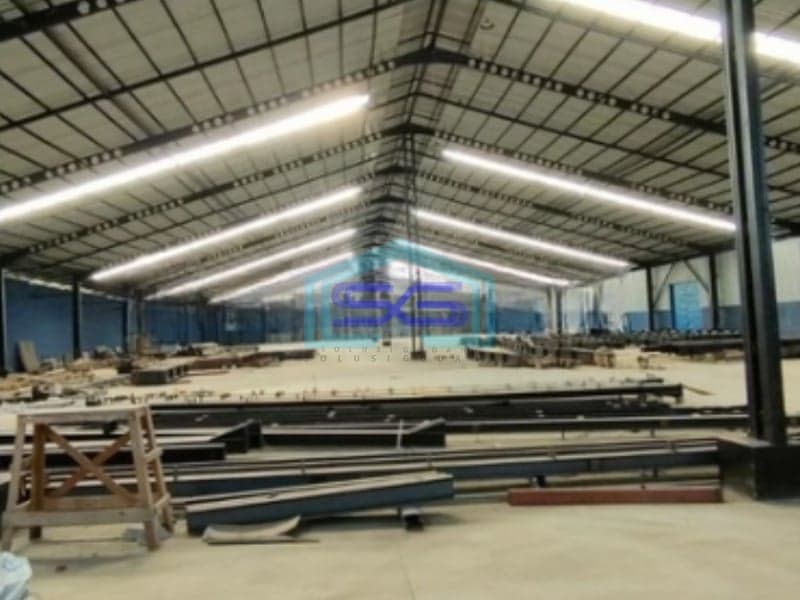 Disewakan Gudang Bagus Siap Pakai LB 6000m² di Jl Raya Legok Karawaci Tangerang