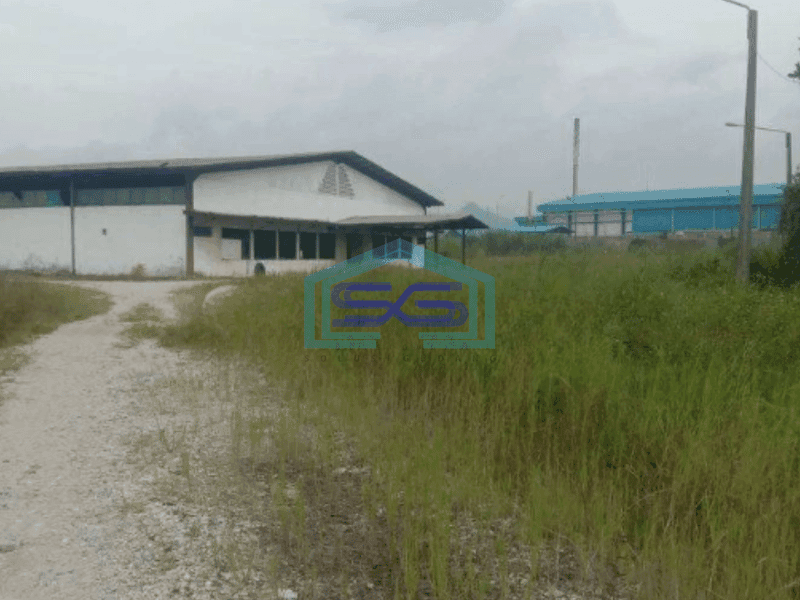 Dijual EX Pabrik Keramik di jln cicacengka Bandung