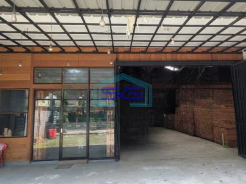 Dijual Cepat Gudang Luas Tanah  779 m² Lokasi Duren Sawit Jakarta Timur