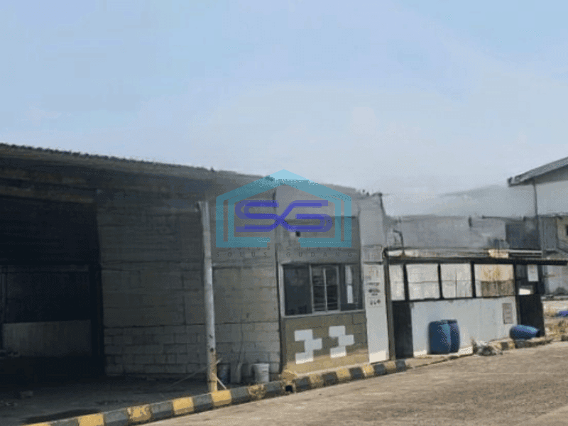 Dijual Gudang Akses Container Luas Bangunan 4000 m² di Cengkareng Jakarta Barat