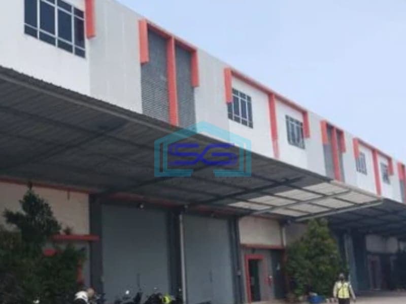 Disewakan Gudang dan Kantor ( 3 in 1) di Daan Mogot Tangerang Luas Bangunan 5806m2