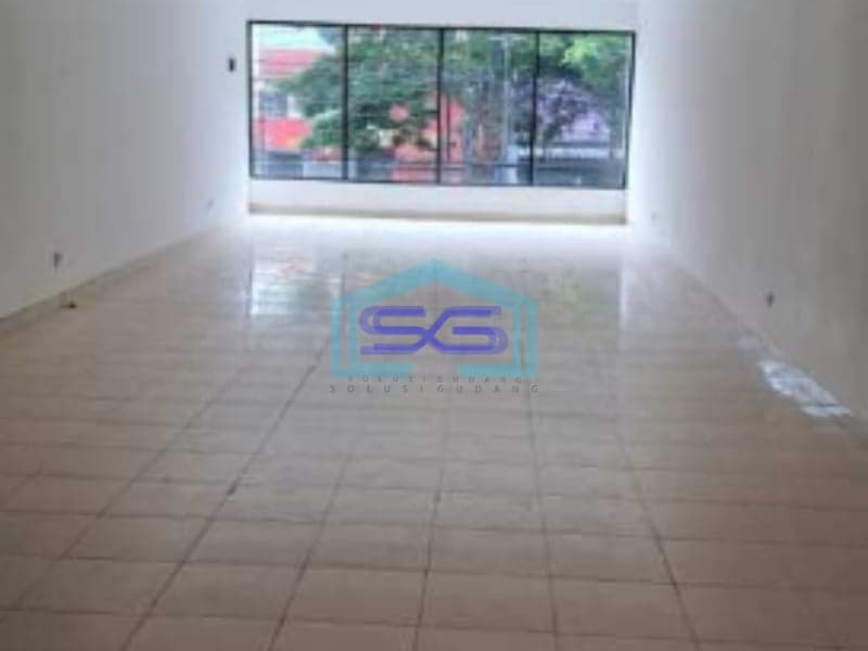 Disewakan Ruko 3 Lantai Di Daerah Komersil Cinere Depok LB 298m2