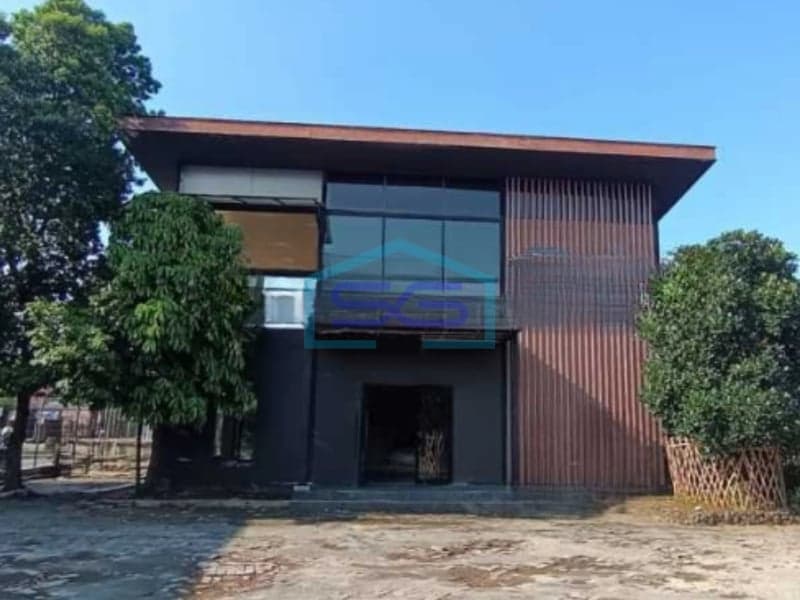 Disewakan Ruang Usaha Ex Resto di Kayu Ringin Bekasi Selatan LB 180m2