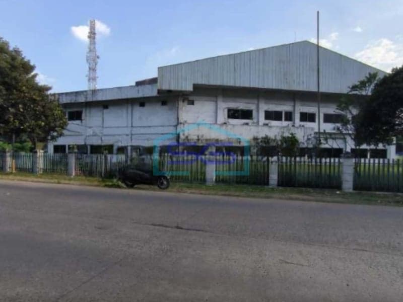 Warehouse + Factory For Sale Ex Paper Mill in Pulo Gadung, East Jakarta LB 4,143 m²