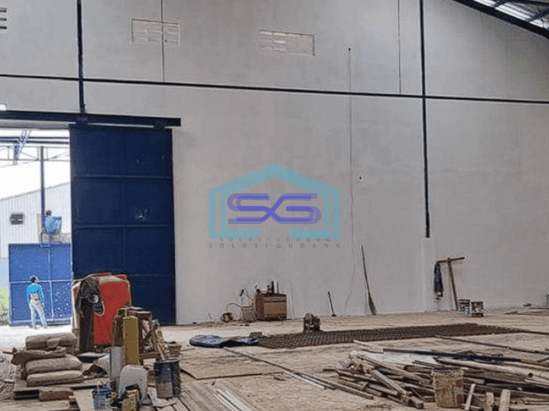 Disewakan gudang 660m2 bagus di Cipondoh