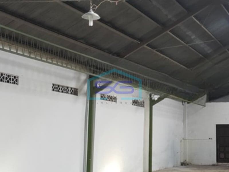 Warehouse for Rent 350 m² Building Area in Surakarta, Central Java