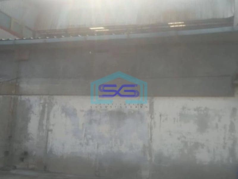 Dijual Gudang Eks Pabrik Luas Bangunan  700 m² Lokasi di Kapuk Kamal Jakarta Barat