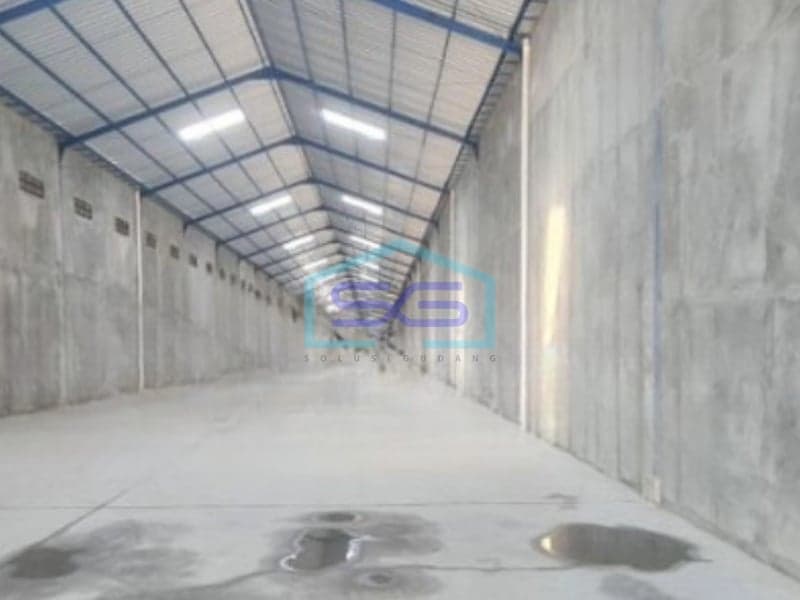 Warehouse for Sale 1188 m² Building Area Sukoharjo Location Container Access