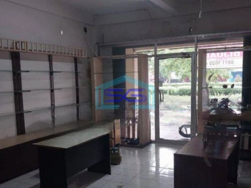 Dijual Ruko Lokasi Strategis di Taman Royal Tangerang