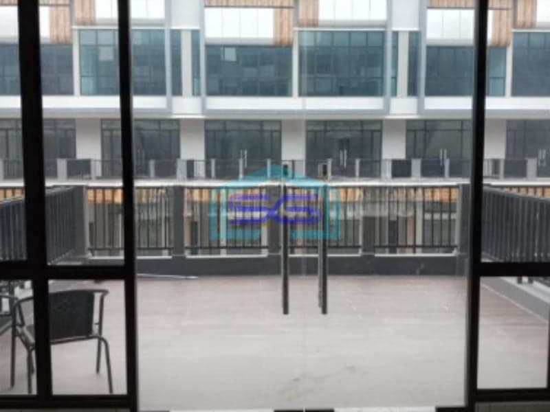 Disewakan Ruko Crytal di Sumarecon Bekasi Luas Bangunan 189m2