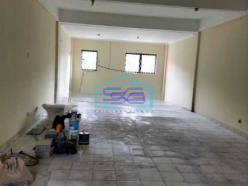 Disewakan Ruko Hadap Jalan Raya Pahlawan Seribu Sektor 7 Bsd Tangerang Luas Bangunan  225 m²