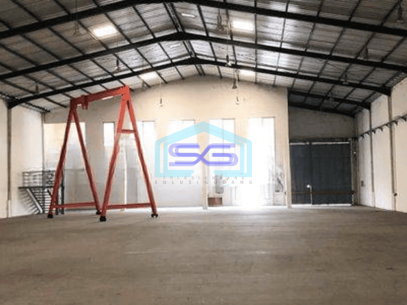 Dijual Gudang Luas Tanah  1610 m² Lokasi Bebas Banjir Akses Container 40 Feet di Delta Silicon Cikarang