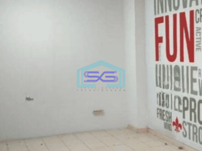 Disewakan Ruko Siap Pakai di Golden Madrid Bsd City Tangerang Selatan