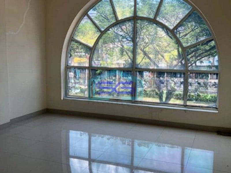 DIjual Ruko 4 Lantai di Green Lake City Jakarta Barat LB 267m2