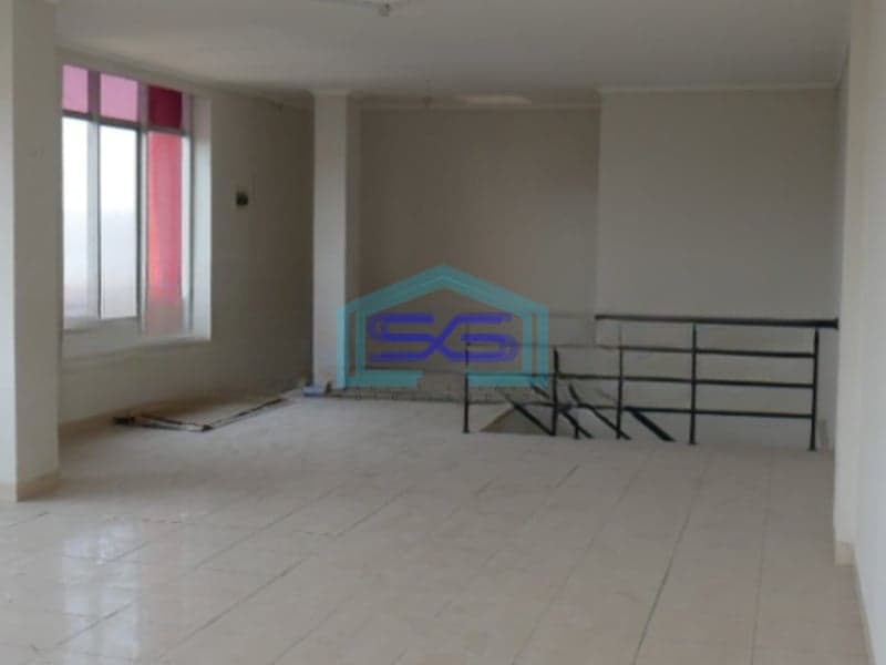 Disewakan Ruko Luas Bangunan 283 m² Lokasi di Kalideres Jakarta Barat