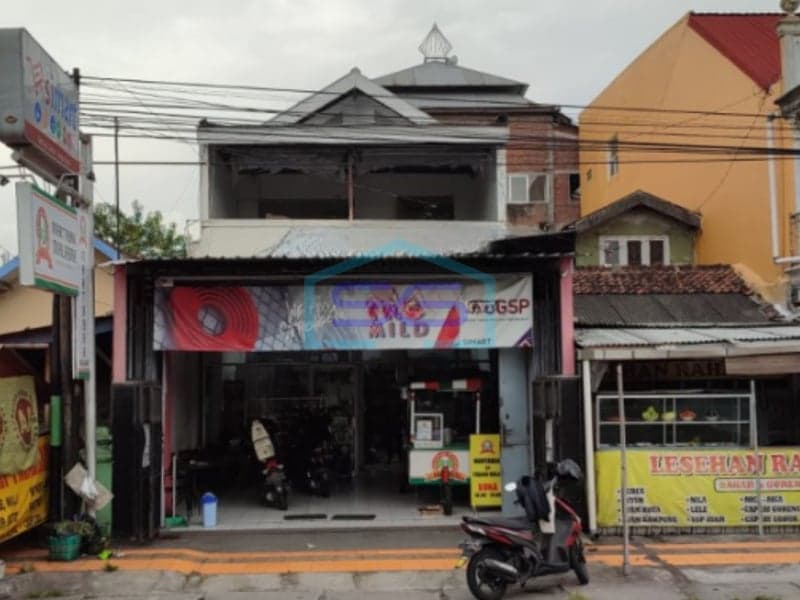 出售：克拉滕Tlogo商铺，土地面积120平方米