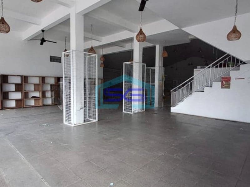 Disewakan Ruang Usaha Extra Luas di Canggu Badung Bali  Luas Bangunan 600m2