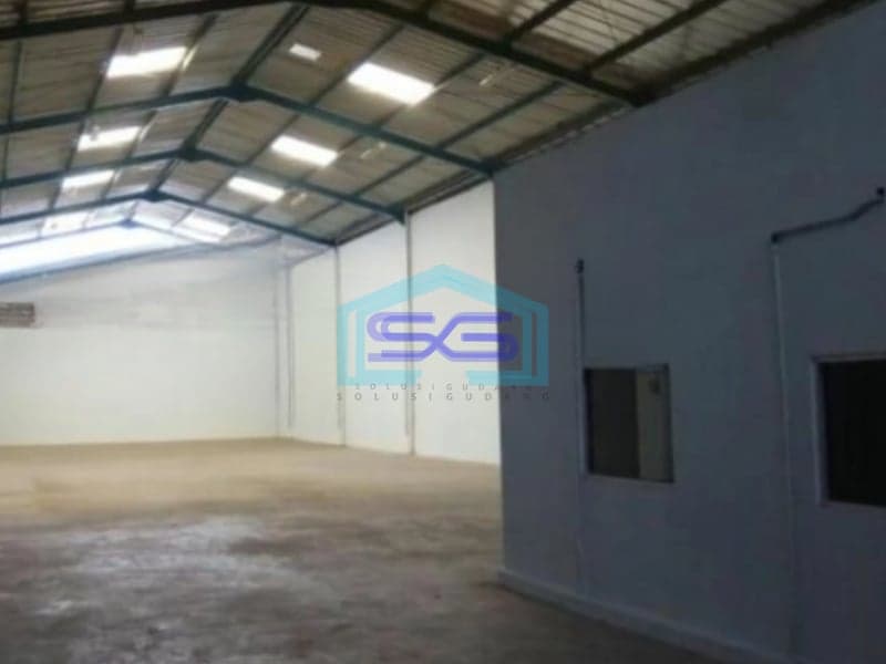 Disewakan Gudang Luas Bangunan  440 m² Lokasi Bebas Banjir di BSD Tangerang