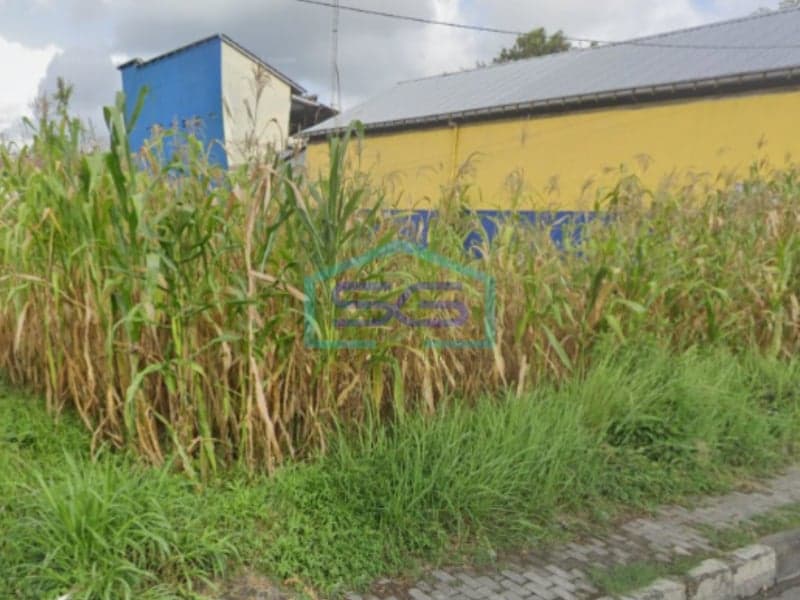 Dijual Tanah Lokasi Strategis di Maguwoharjo, Sleman LT 2.500 m2