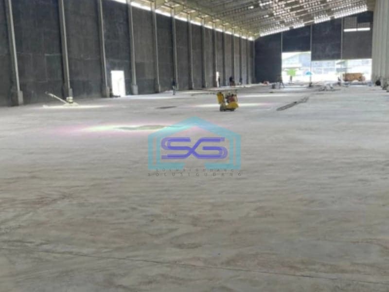 Disewakan Gudang Lokasi Bebas Banjir Luas Bangunan  5000 m² Lokasi Periuk Tangerang
