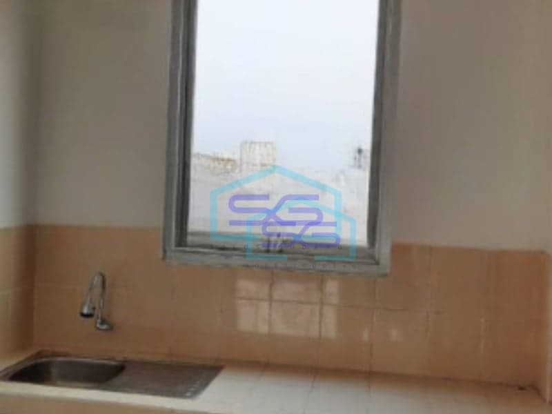 Disewakan Ruko 3 Lantai Luas Bangunan 195 m² di Tangerang