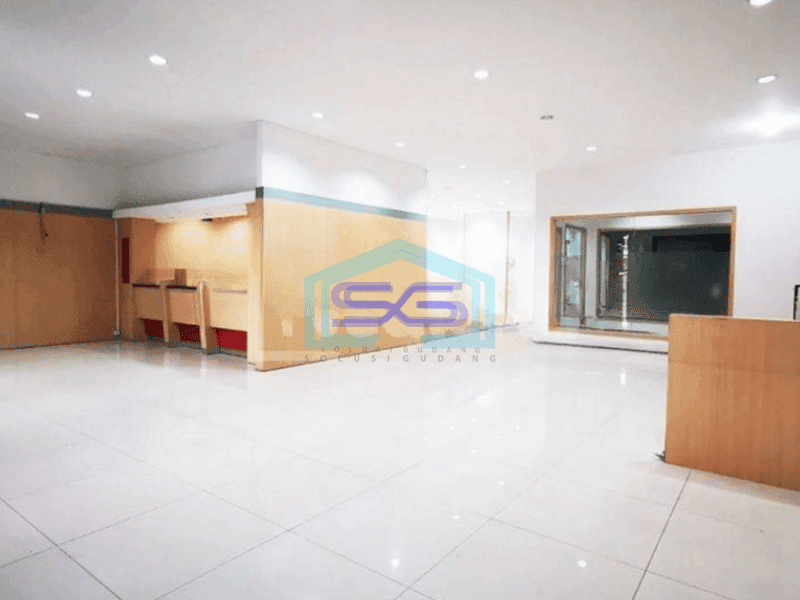 Disewakan Ruko Siap Pakai di Gajahmada Semarang Luas 360m2
