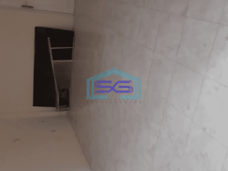 Disewakan Gudang Luas Bangunan   600 m² di Kapuk Kamal Jakarta Barat