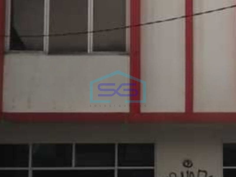 For Rent Spacious 400 m² 3-Story Shophouse in Karang Tengah Tangerang