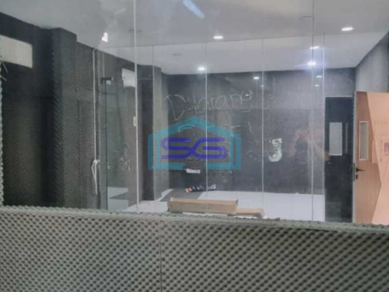 Disewakan Ruko Boulevard Raya di Kelapa Gading Jakarta Utara LB 680m2