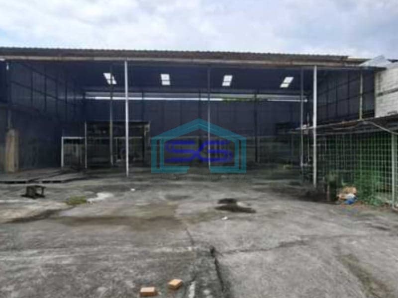 Disewakan Gudang Lokasi Bebas Banjir di Semarang Luas Tanah   980 m²