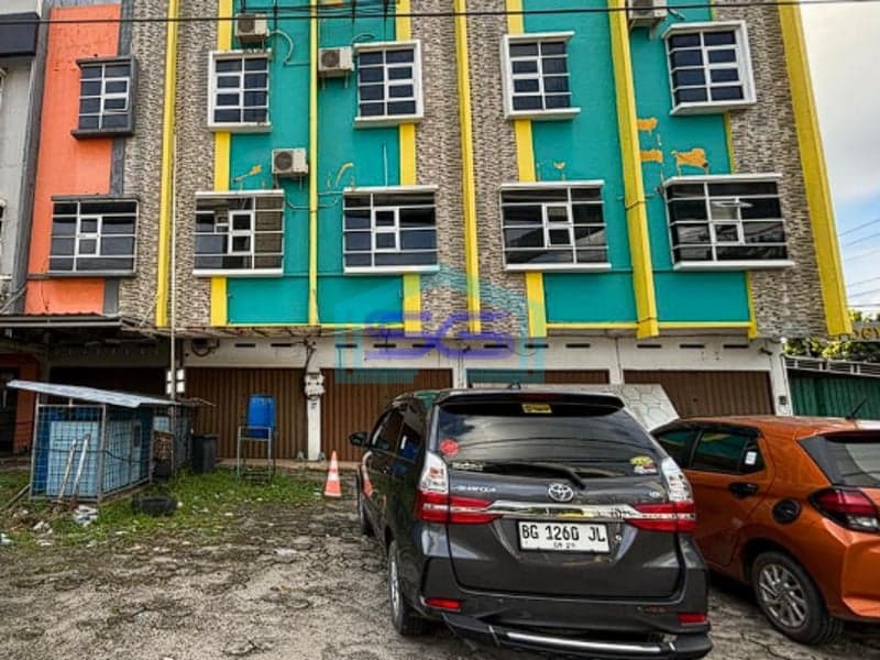 Disewakan Ruko di Jalan Demang Lebar Daun, pusat keramaian Palembang LB 144m2