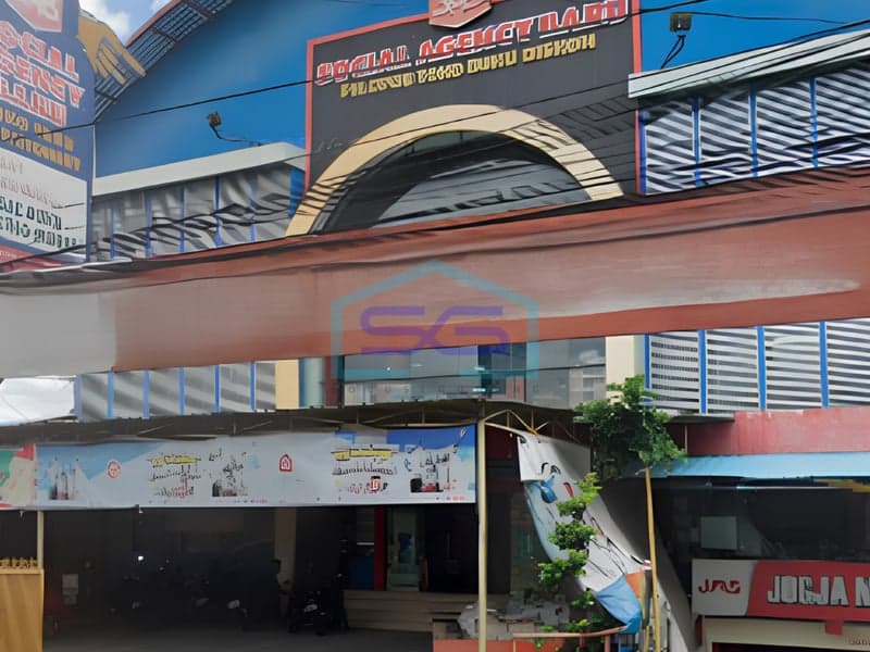 Disewakan Ruang Usaha Lokasi Strategis di Nogotirto, Gamping LT 800 m2