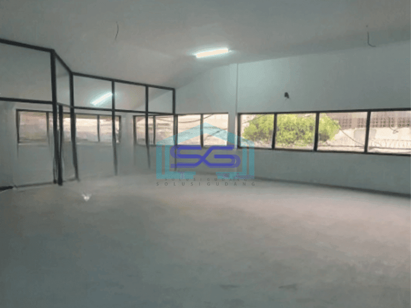 Disewakan Gudang Ada Kantor Luas Bangunan   1300 m² di Pluit Jakarta Utara