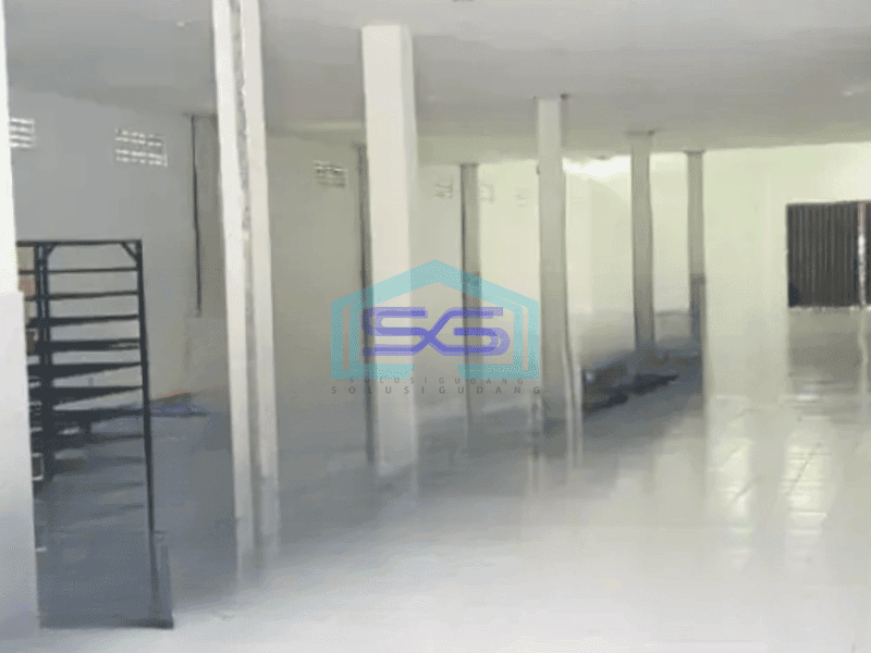 Disewakan Gudang 2 Lantai di Dekat Jl Kaliurang Ngagik Sleman Yogyakarta Luas Tanah  3700 m²