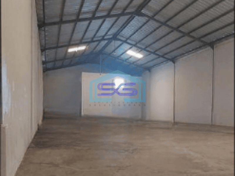 Disewakan Gudang Ada Loading Dock Luas Bangunan 3000 m² di Bekasi Barat