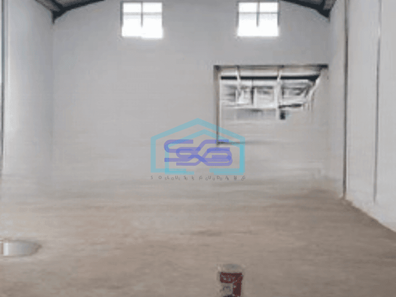Disewakan Gudang Ada Kantor Luas Bangunan  576 m² di Teluk Naga Tangerang