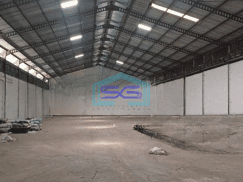 Disewakan Gudang Industri Luas Bangunan  2400 m² di Cikupa Tangerang