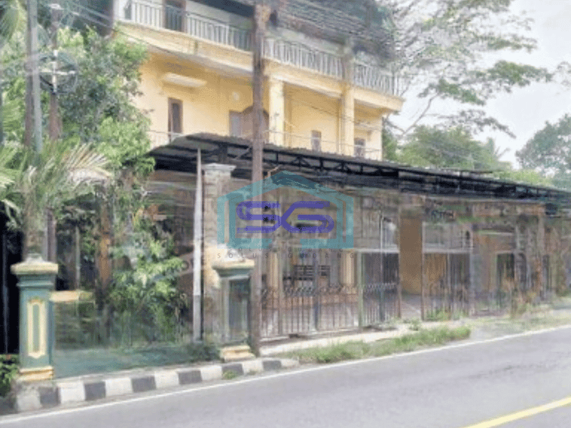 Dijual Ruko Luas Bangunan 300 m² di Sleman Yogyakarta Hraga Murah Bisa Nego Lokasi Strategis