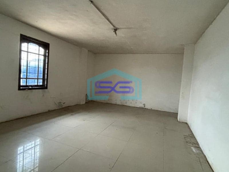 Disewakan 2 Unit Ruko di Jalan Bambang Utoyo Palembang Strategis & Siap Pakai! LT 189m2