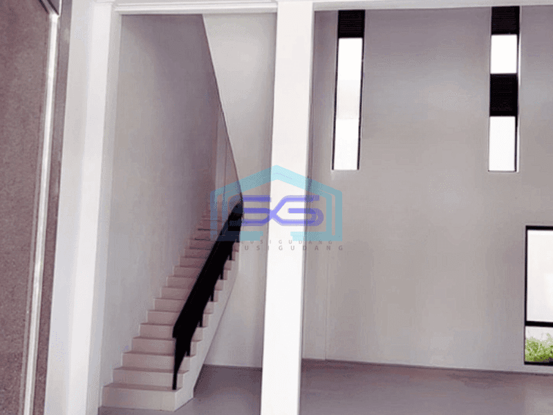 Disewakan Termurah Gudang Multiguna Bizpark Pik 2 Jakarta Utara LB 201m2 Ada Office
