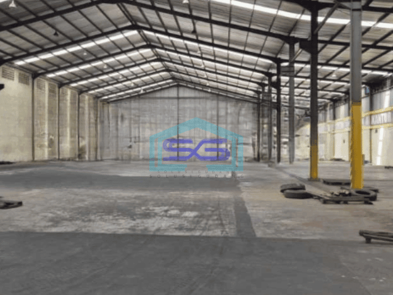 Dijual Gudang Luas Bangunan 3375 m² Lokasi Pinggir Jalan Raya Cileungsi Bogor