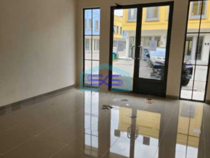 Disewakan Ruko Baru Siap Pakai di Maggiore Gading Serpong Tangerang Luas Bangunan  91 m²