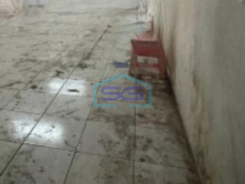 出售：雅加达西部二层商铺